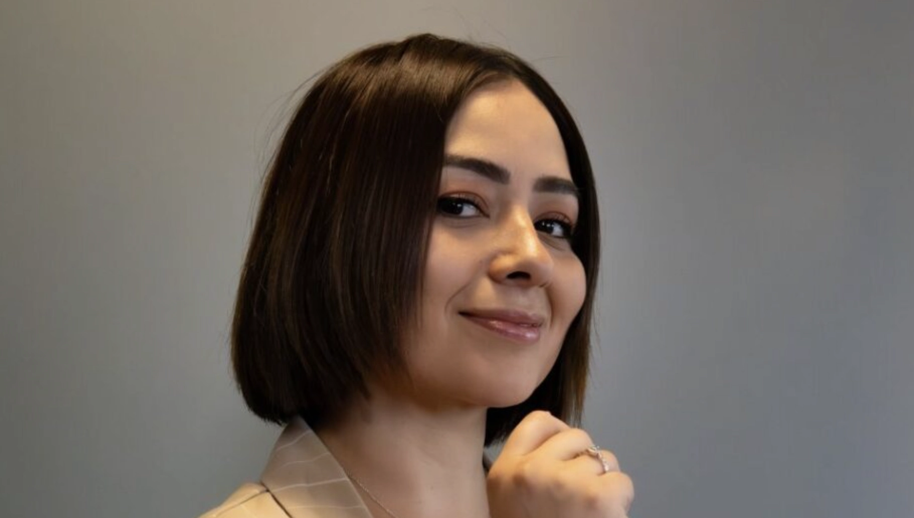 ¿Y si el futuro de la publicidad en el mundo de TI no fuera captar atención, sino merecerla? En 2030 eso será una realidad